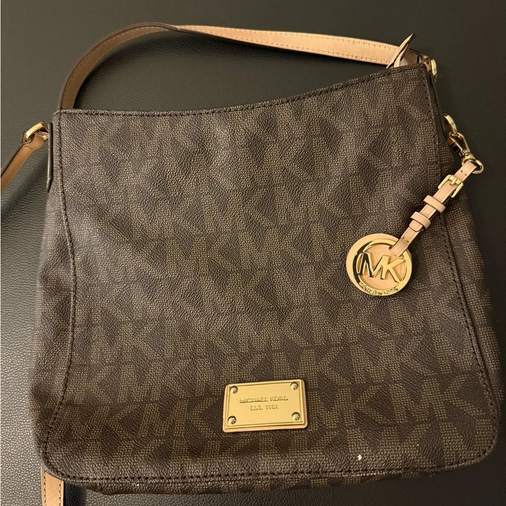 Michael Kors Brown Monogram Crossbody Bag with Gold Hardware Classic - Picture 10 of 16